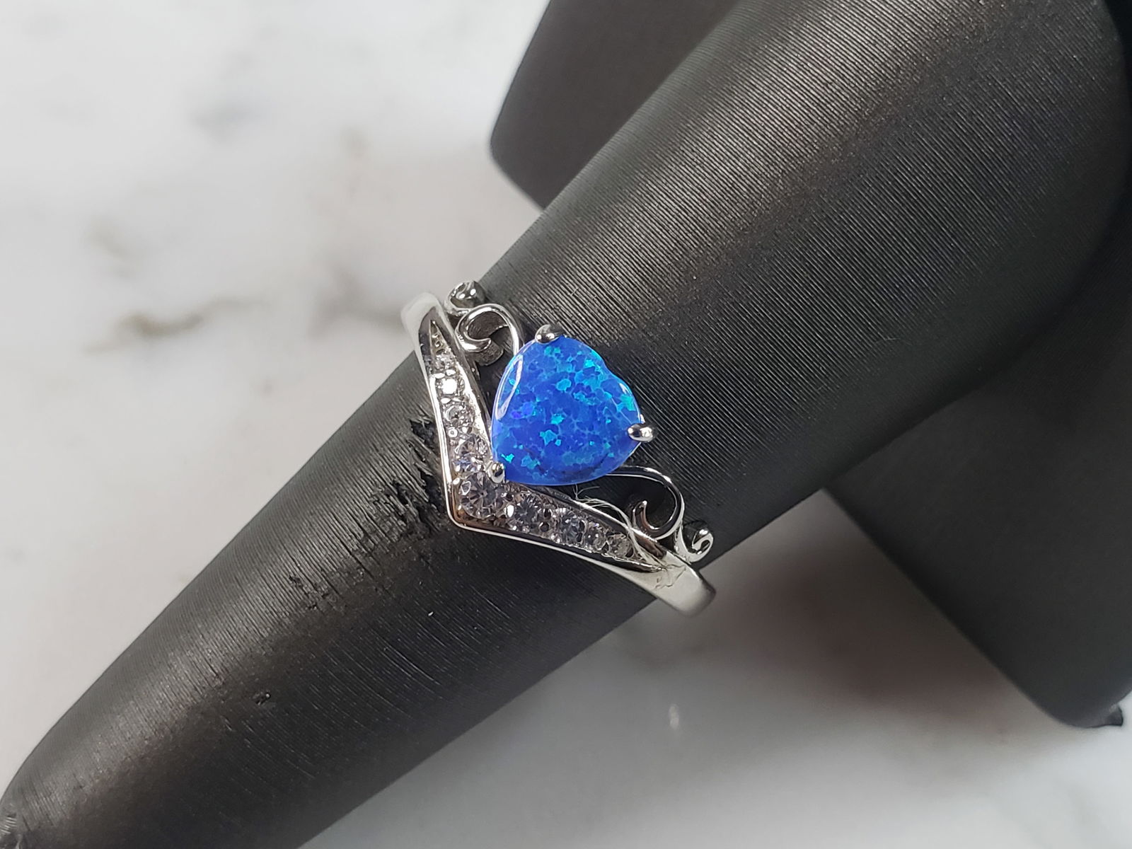 Womens Estate Sterling Silver Modernist Blue Opal Heart Ring (1 of 6)
