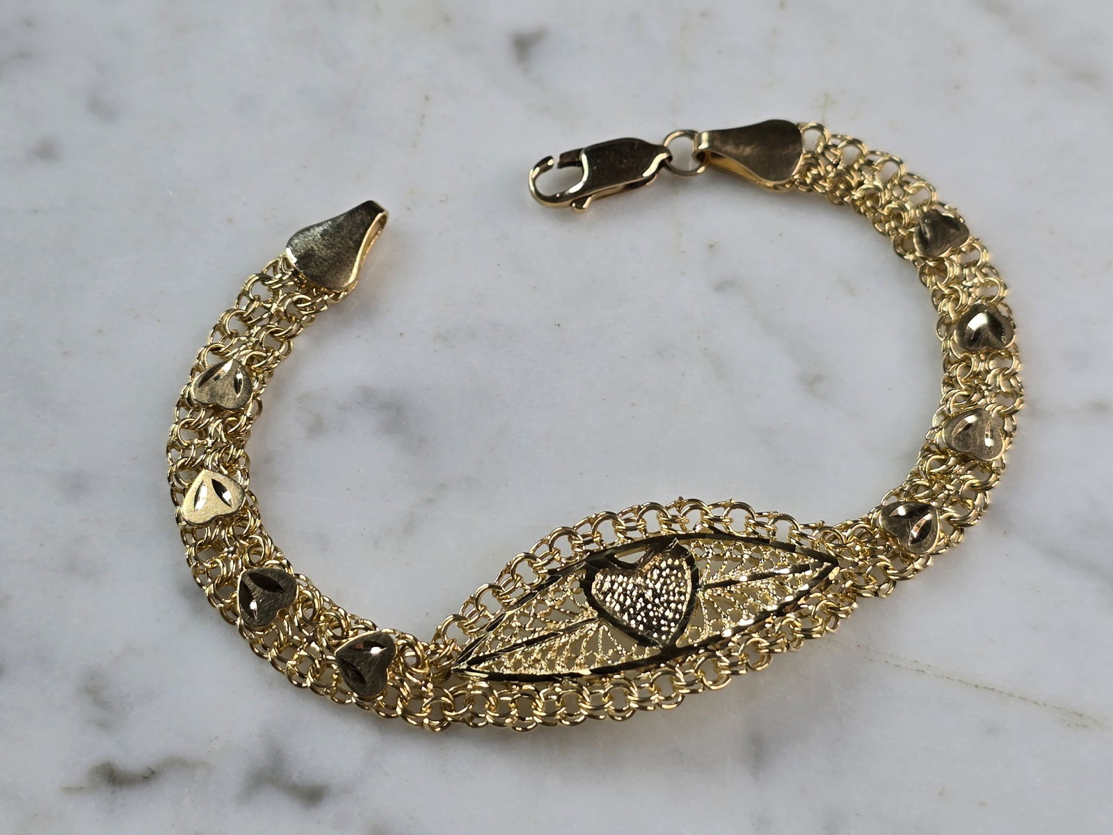 Womens Vinage Estate 10k Yellow Gold Heart Bracelet (1 of 5)