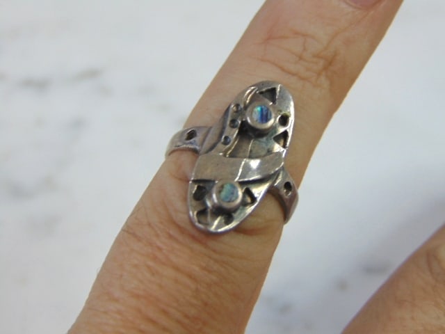 Sterling Silver Modern Abstract Abalone Ring - 4