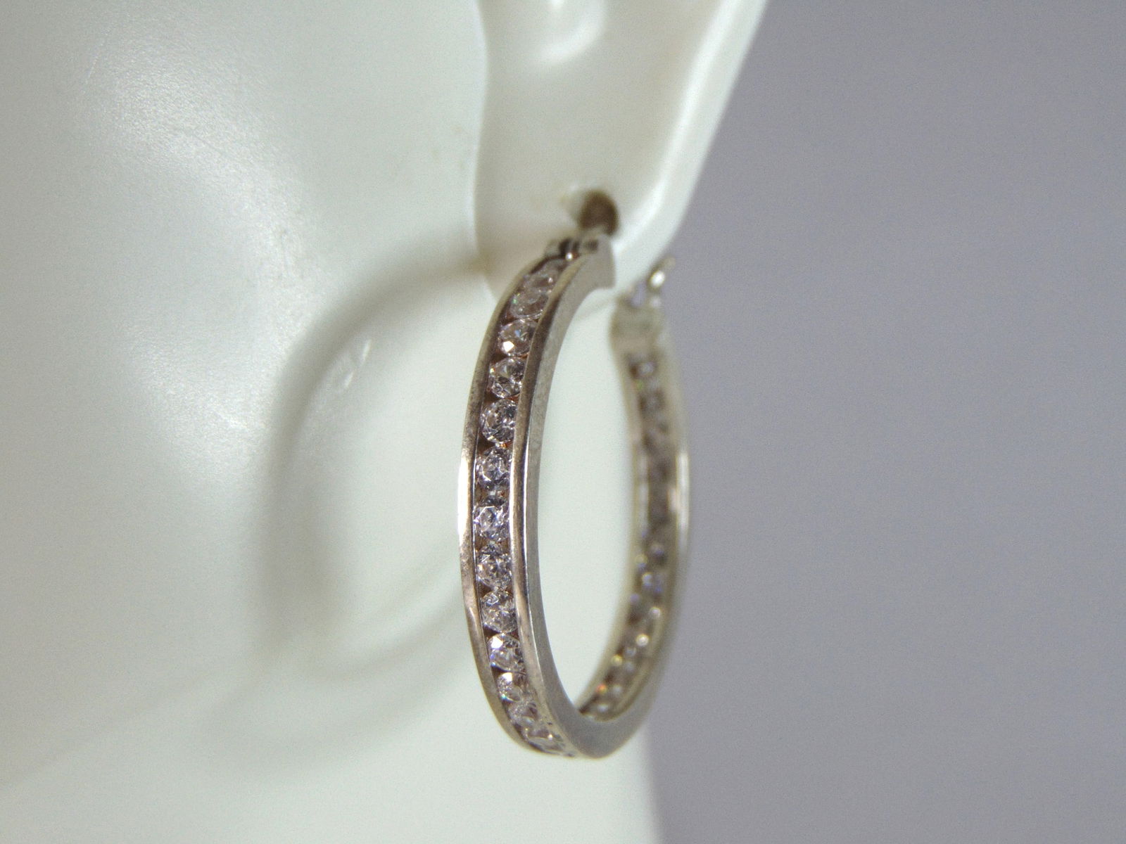 Womens Vintage Estate Sterling Silver CZ Hoop Earrings (1 of 4)