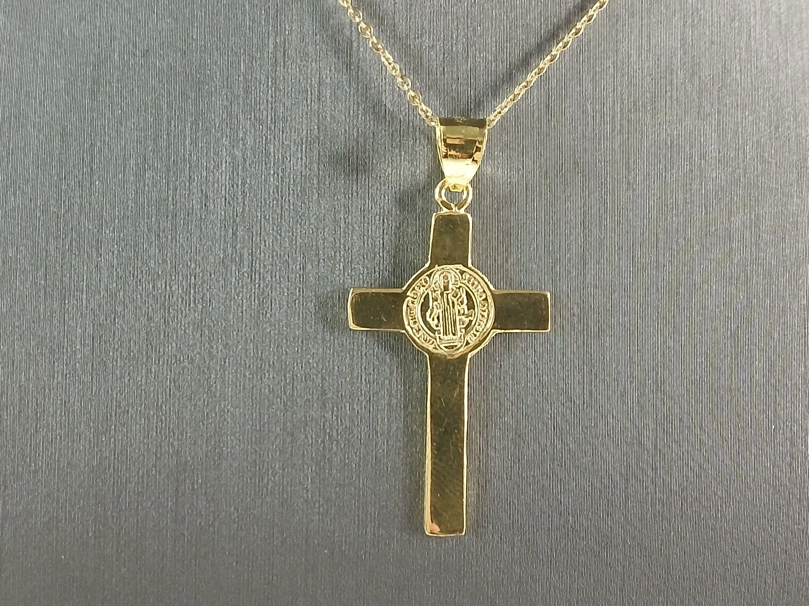 Womens Sterling Silver Gold Tone Religious Cross Pendant Necklace (1 of 4)