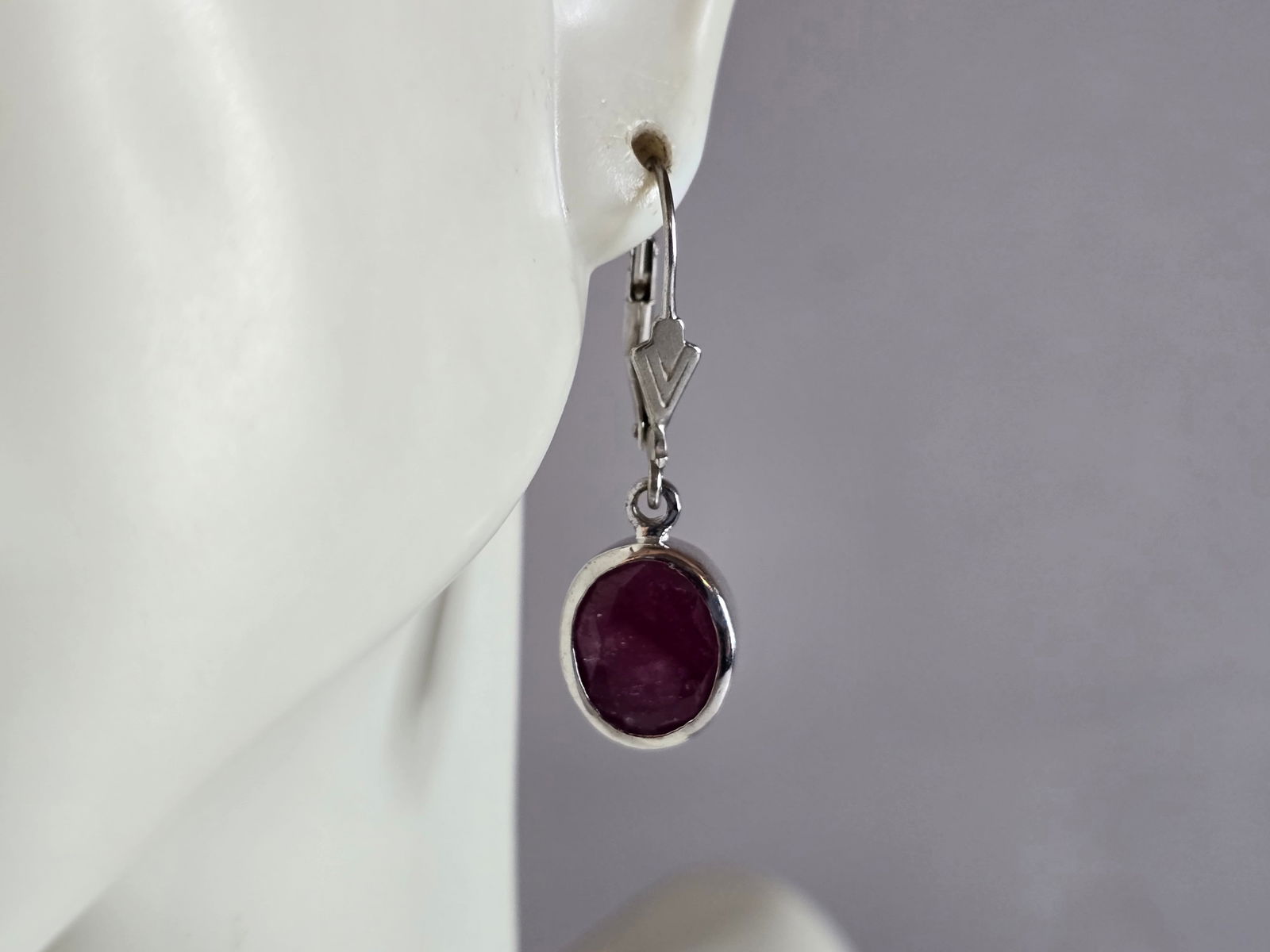 Womens Vintage Estate Sterling Silver Natural Ruby Earrings (1 of 4)