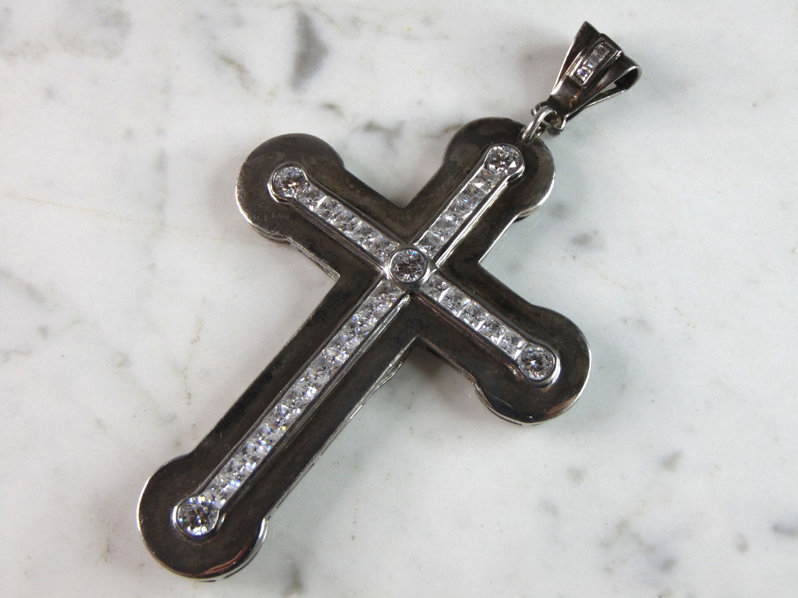 Womens Vintage Estate Sterling Silver CZ Cross Pendant (1 of 3)