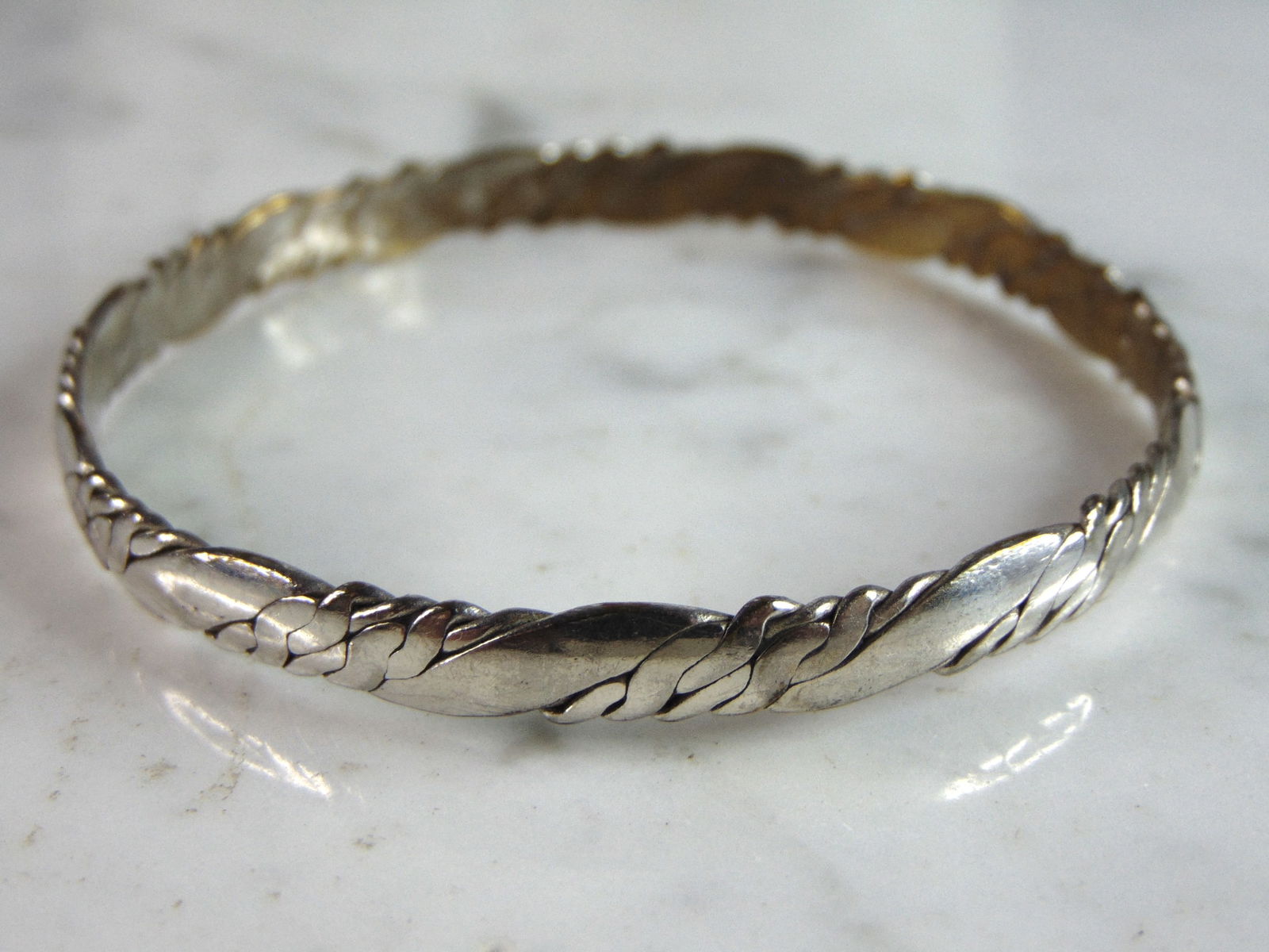 Womens Vintage Estate Sterling Silver Bangle Bracelet (1 of 3)