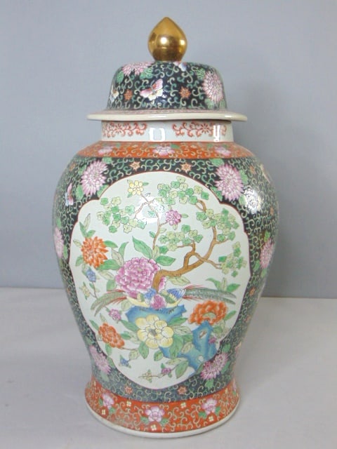 Handmade Hand Painted Chinese Temple Jar: FOR SALE IS THIS WONDERFUL, DECORATIVE, HAND PAINTED, CHINESE PORCELAIN TEMPLE JAR THAT MEASURES 25" TALL AND IS IN GREAT CONDITION. ANY QUESTIONS PLEASE DONT HESITATE TO ASK. BE SURE TO CHECK OUT SOM