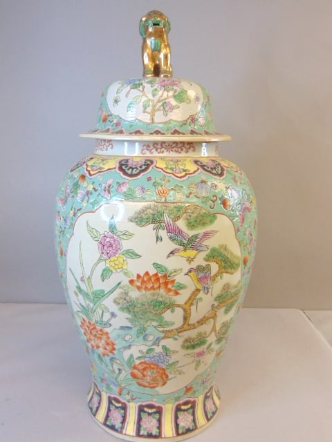 Beautiful Vintage Hand Painted Floral Chinese Porcelain 32" Temple Jar Vase: A BEAUTIFUL VINTAGE HAND PAINTED CHINESE PORCELAIN FLORAL TEMPLE JAR THAT MEASURES ABOUT 32" TALL BY ABOUT 16" AT ITS WIDEST POINT. ANY QUESTIONS PLEASE DO NOT HESITATE TO ASK. BE SURE TO CHECK OUT SO