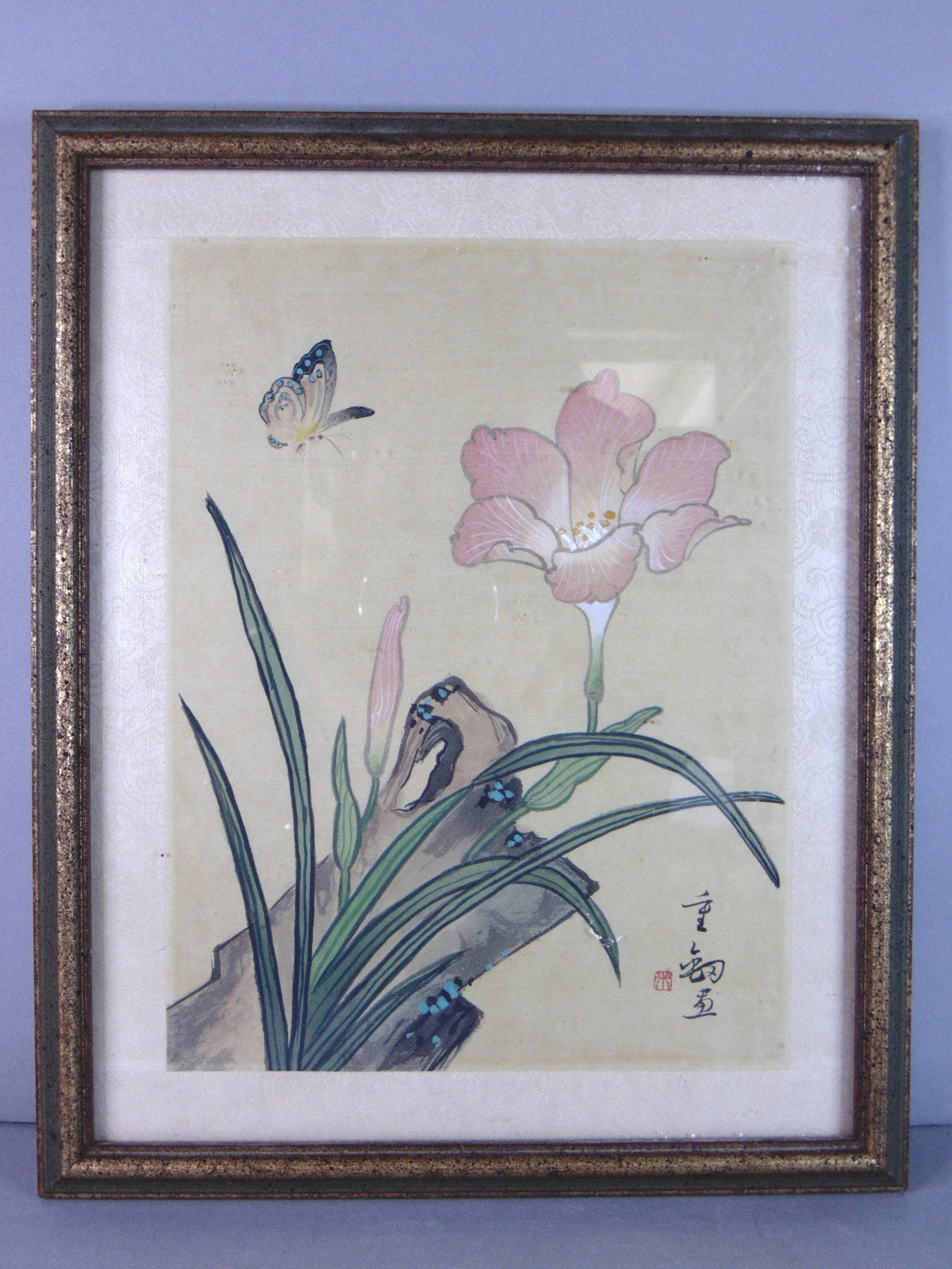 Vintage Estate Signed & Framed Linen Chinese Art Print: FOR SALE IS THIS VINTAGE ESTATE SIGNED & FRAMED LINEN CHINESE ART PRINT. THE FRAME MEASURES 10 1/4" BY 8 1/4". ANY QUESTIONS PLEASE DONT HESITATE TO ASK. BE SURE TO CHECK OUT SOME OF MY OTHER GREAT IT