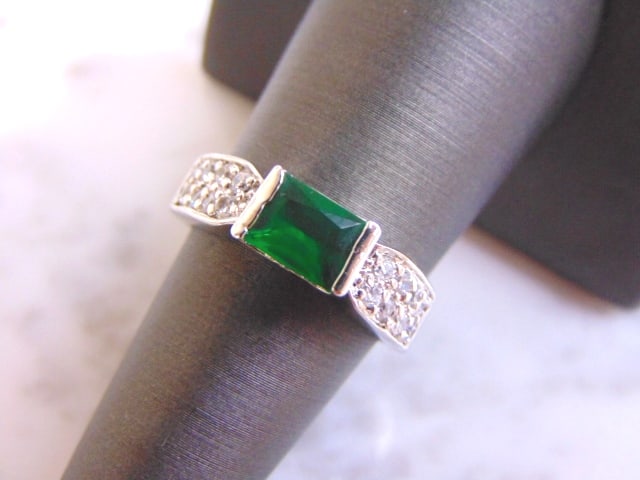 Womens Vintage Estate Sterling Silver Diopside Ring (1 of 4)