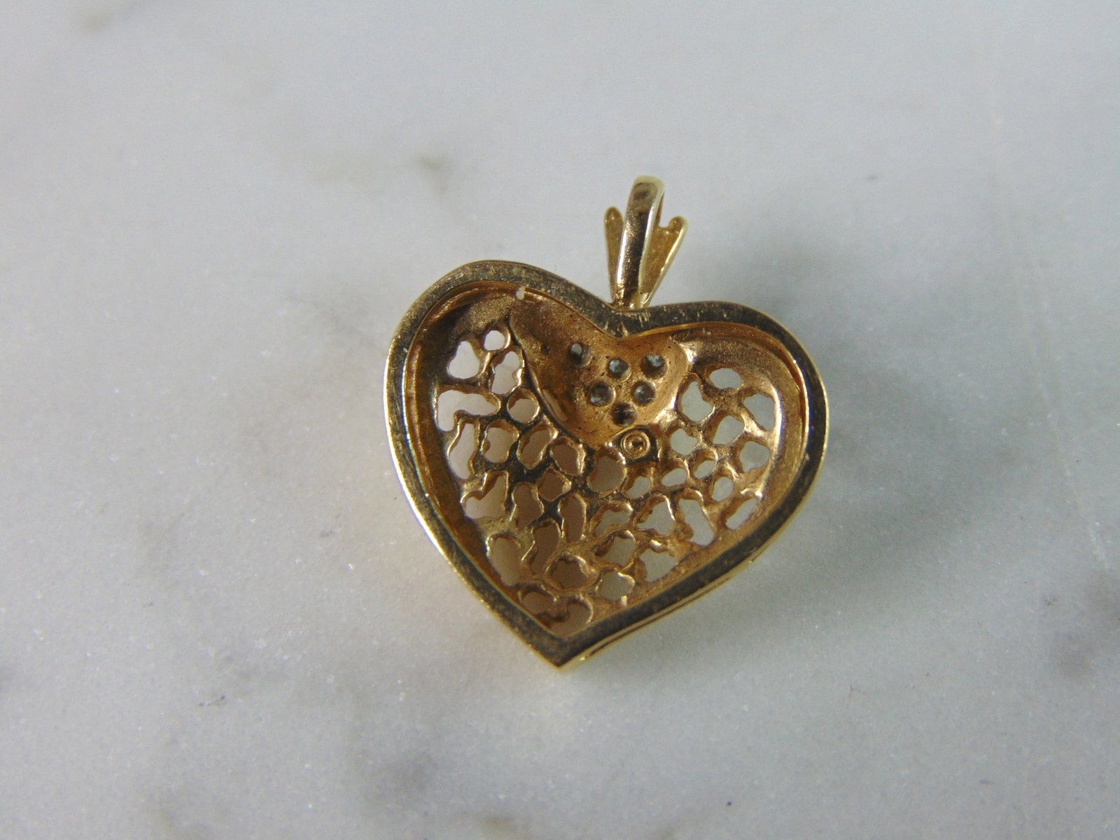 Womens Vintage Estate 14K Yellow Gold Heart Diamond Pendant - 2