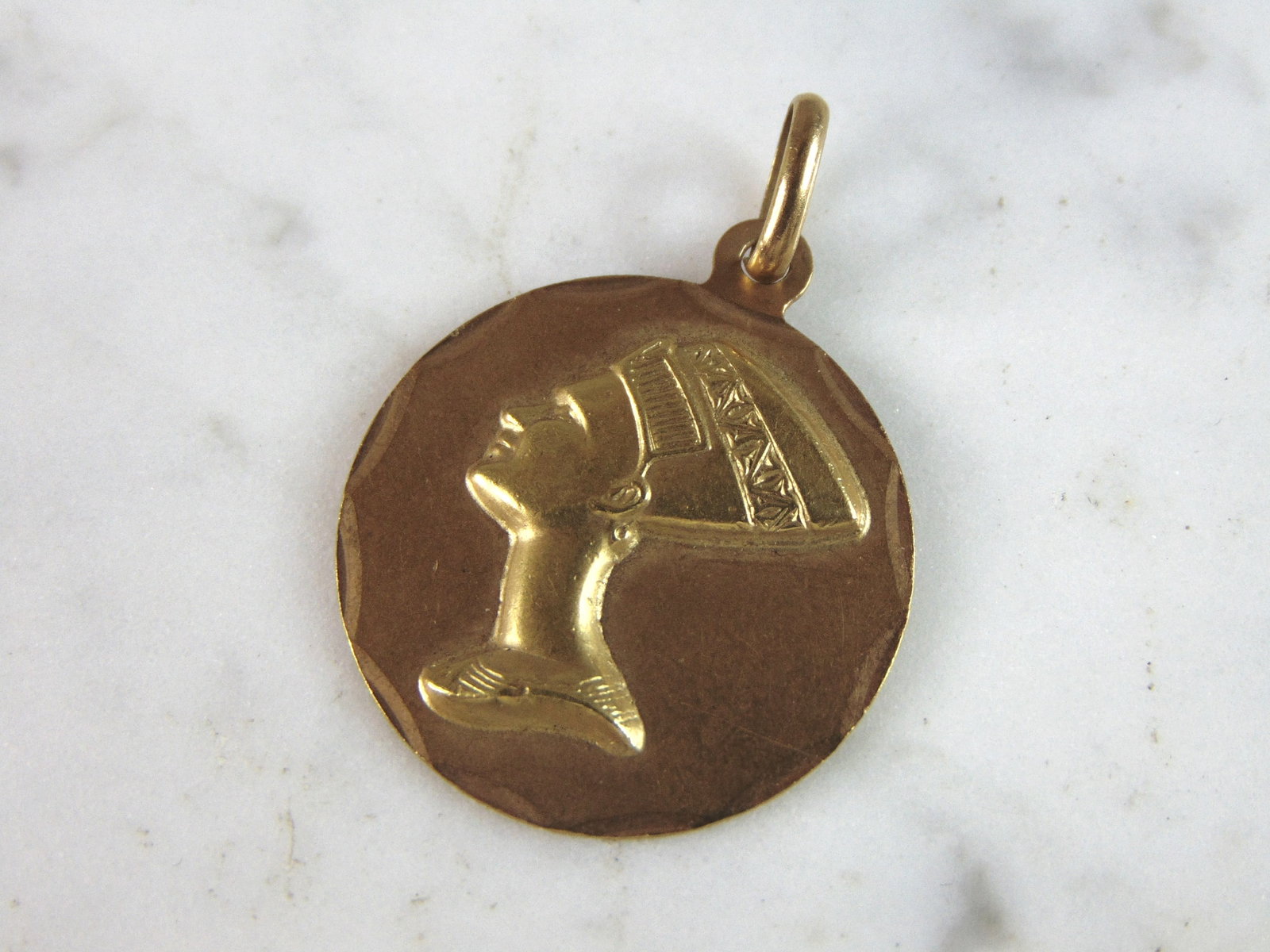 Womens Vintage Estate 18K Yellow Gold Pharaoh Pendant (1 of 3)