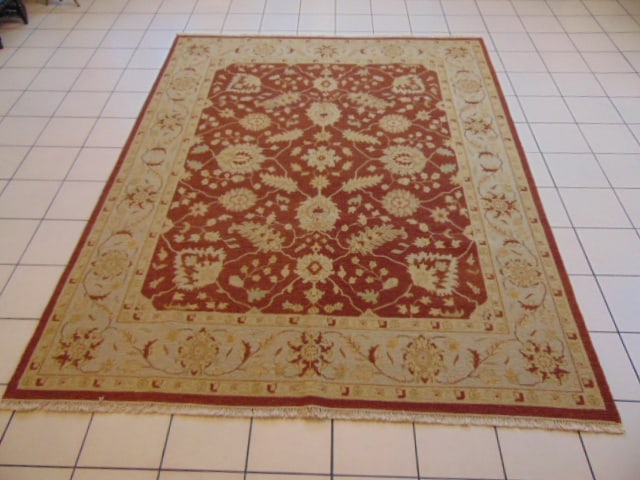 Vintage Estate Semi-Antique Handmade Indo Flatweave Rug: A BEAUTIFUL SEMI ANTIQUE HANDMADE HAND KNOTTED INDO FLATWEAVE RUG THAT MEASURES 7' 10" BY 9' 10". RUG IS MADE FROM 100% WOOL. CONDITION IS GOOD. APPRAISED $4500.