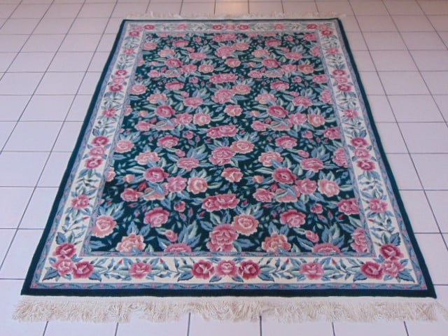 Vintage Estate Handmade Buckingham Rug (1 of 7)