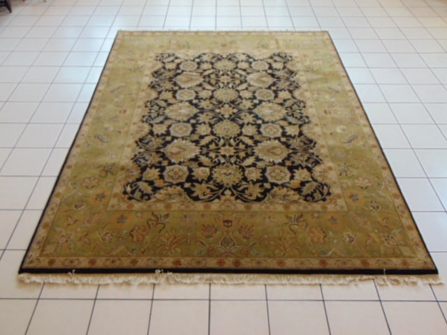 Vintage Estate Handmade Oushak Rug: A BEAUTIFUL VINTAGE ESTATE HANDMADE OUSHAK RUG THAT MEASURES 8' BY 10' . RUG IS MADE FROM 100% WOOL. NO EXTRA PICTURES WILL BE TAKEN AS IT IS TOO HARD TO GET TO THE RUGS WE ARE SORRY, WOULD BE BUYING 