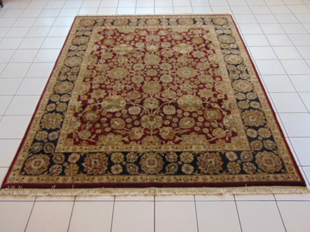 Vintage Estate Handmade Oushak Rug: A BEAUTIFUL VINTAGE ESTATE HANDMADE OUSHAK RUG THAT MEASURES 8' BY 9' 8" . RUG IS MADE FROM 100% WOOL. NO EXTRA PICTURES WILL BE TAKEN AS IT IS TOO HARD TO GET TO THE RUGS WE ARE SORRY, WOULD BE BUYIN