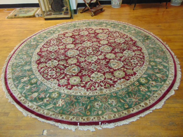 EXQUISITE HANDMADE INDO 10 FOOT ROUND RUG (1 of 5)