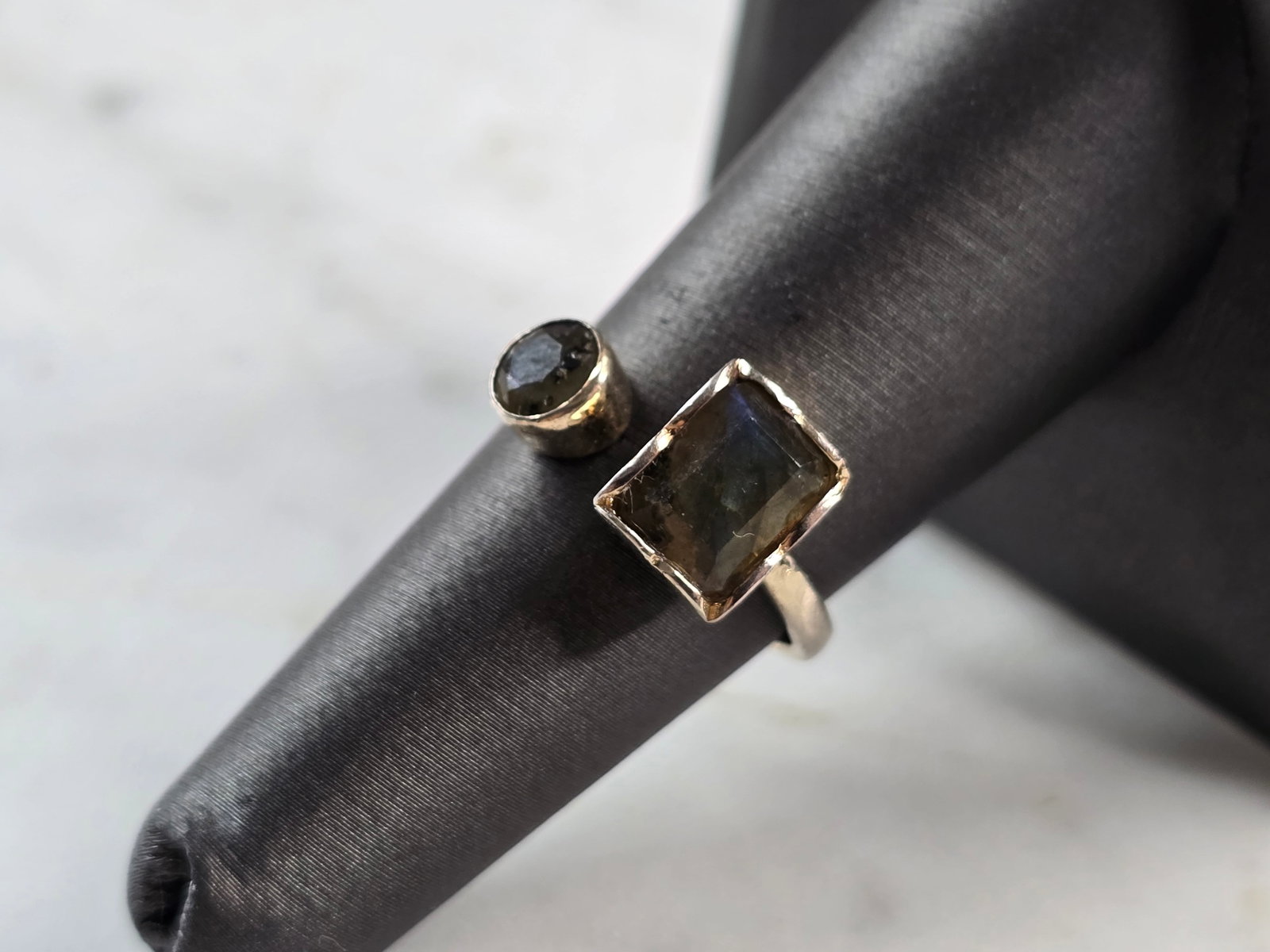 Womens Vintage Estate Sterling Silver Labradorite Ring (1 of 6)