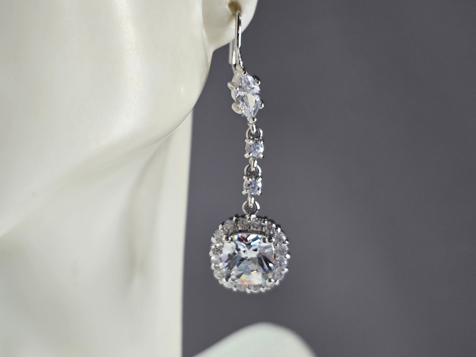 Womens Vintage Estate Sterling Silver CZ Dangle Earrings (1 of 4)