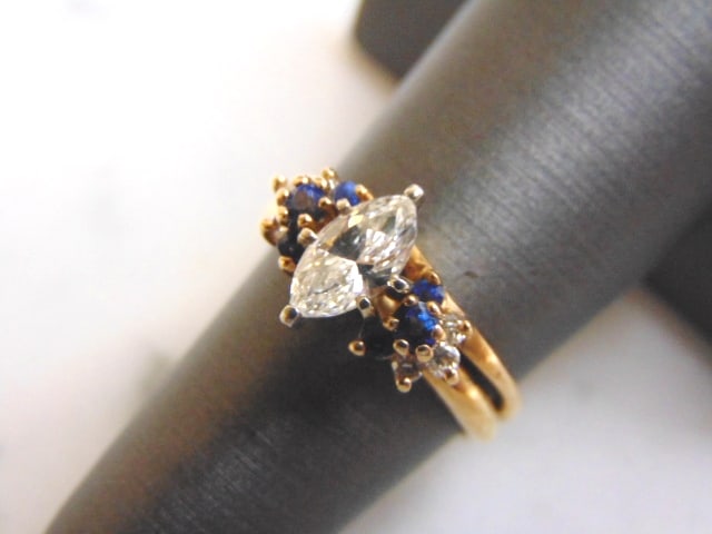 Womens Vintage 14K Gold Marquise Diamond Sapphire Ring (1 of 4)