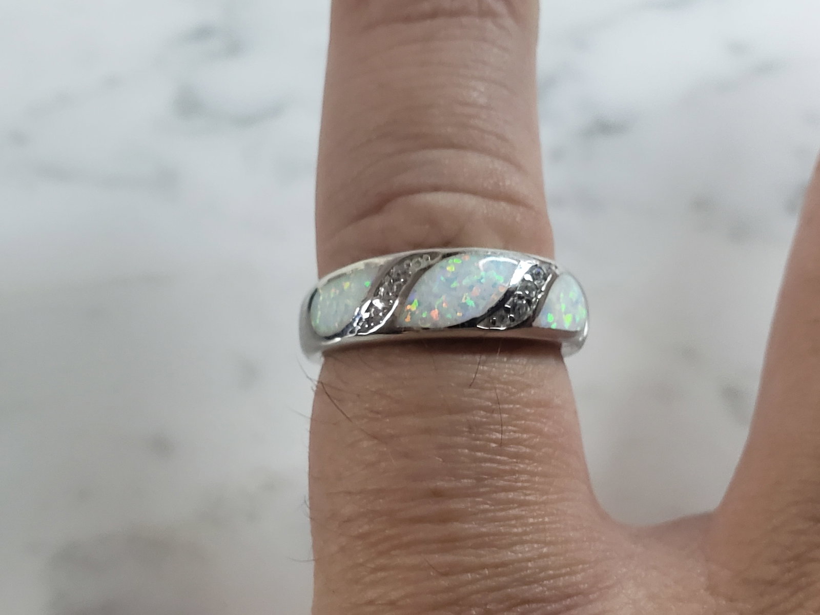 Womens Sterling Silver Modernist Opal Ring - 5