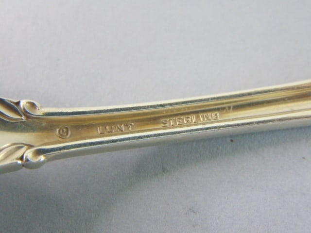 Vintage Lunt Sterling Silver Alexandria Flatware Set - 8