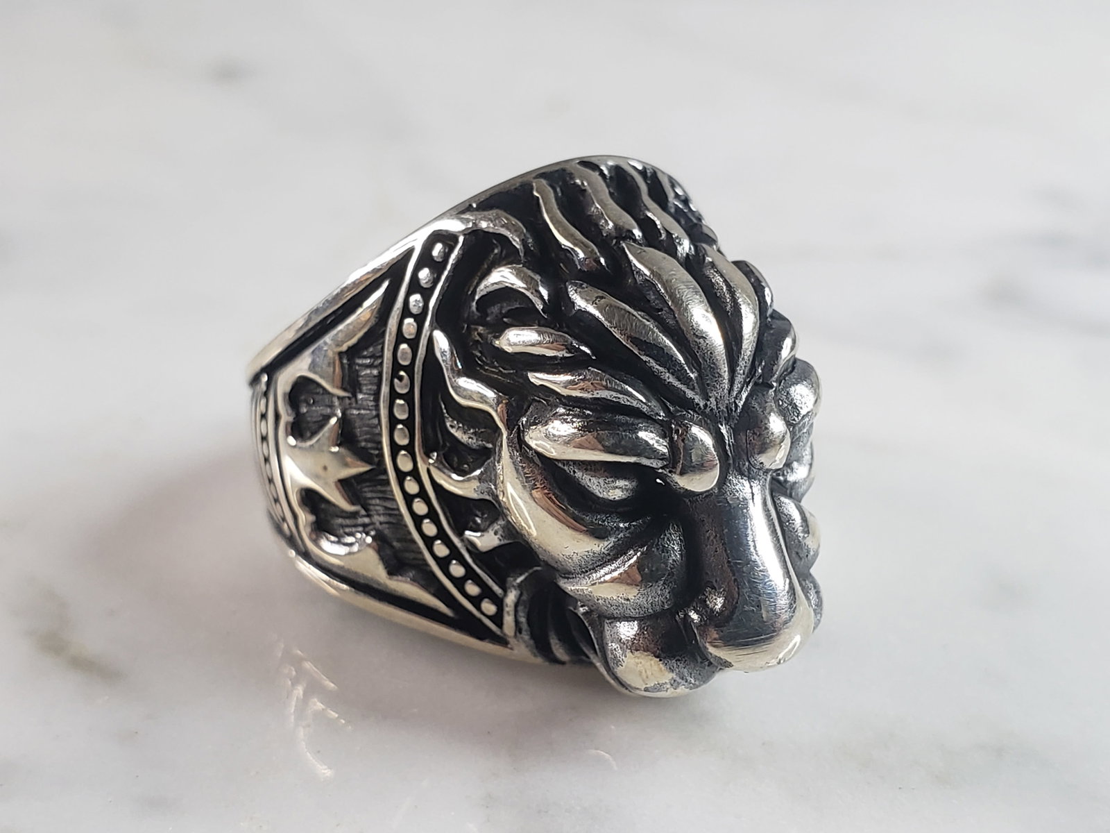 Mens Sterling Silver Lion Head Ring - 4
