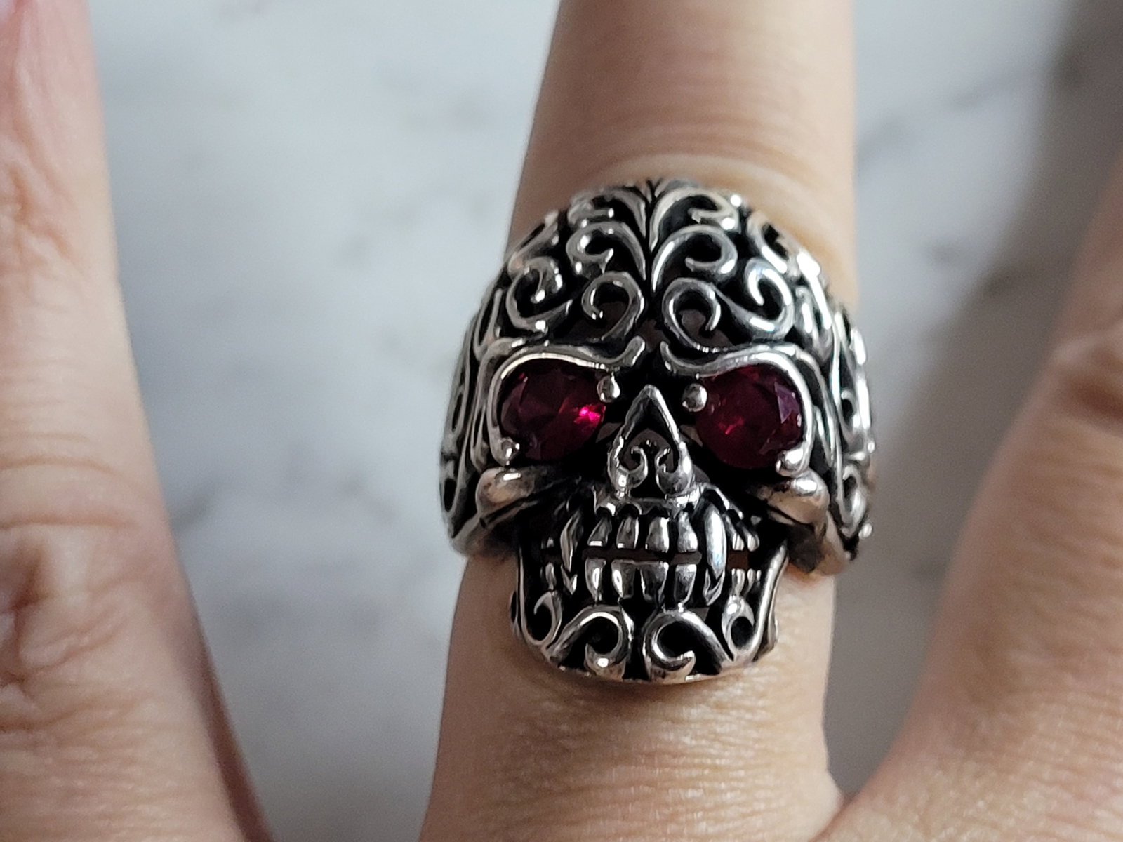 Mens Sterling Silver Ruby Eyed Skull Ring - 5