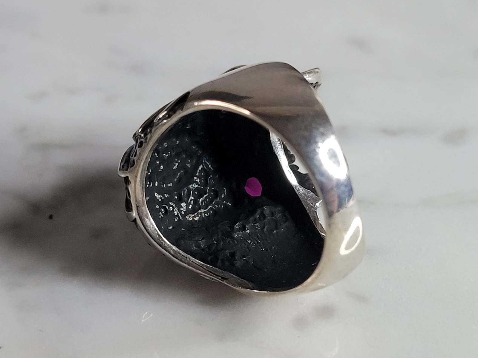 Mens Sterling Silver Ruby Eyed Goth Biker Skull Ring - 3