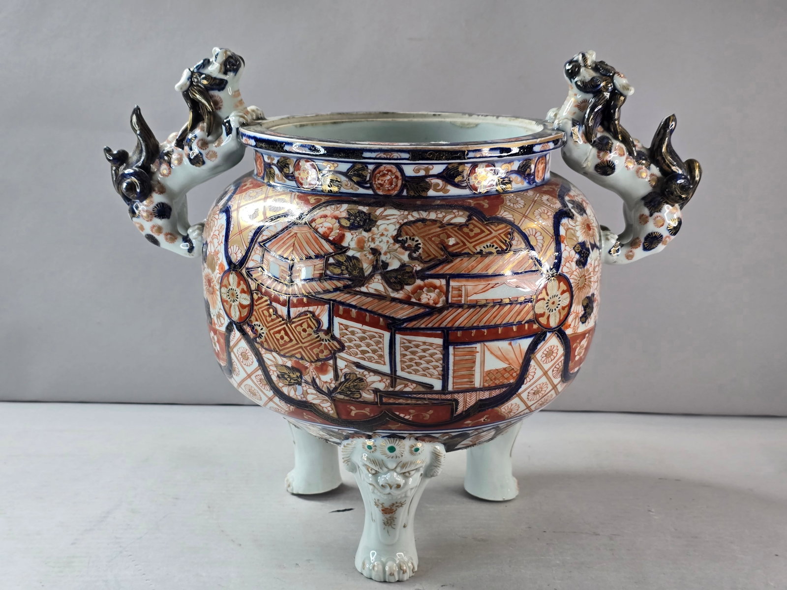 Decorative Vintage Antique Japanese Porcelain Foo Dog Imari Censor (1 of 13)