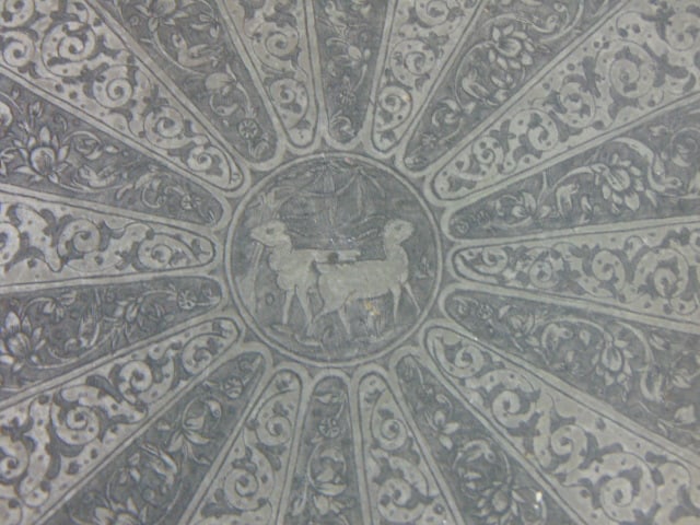 Vintage Antique Decorative Middle Eastern Copper Tray - 2