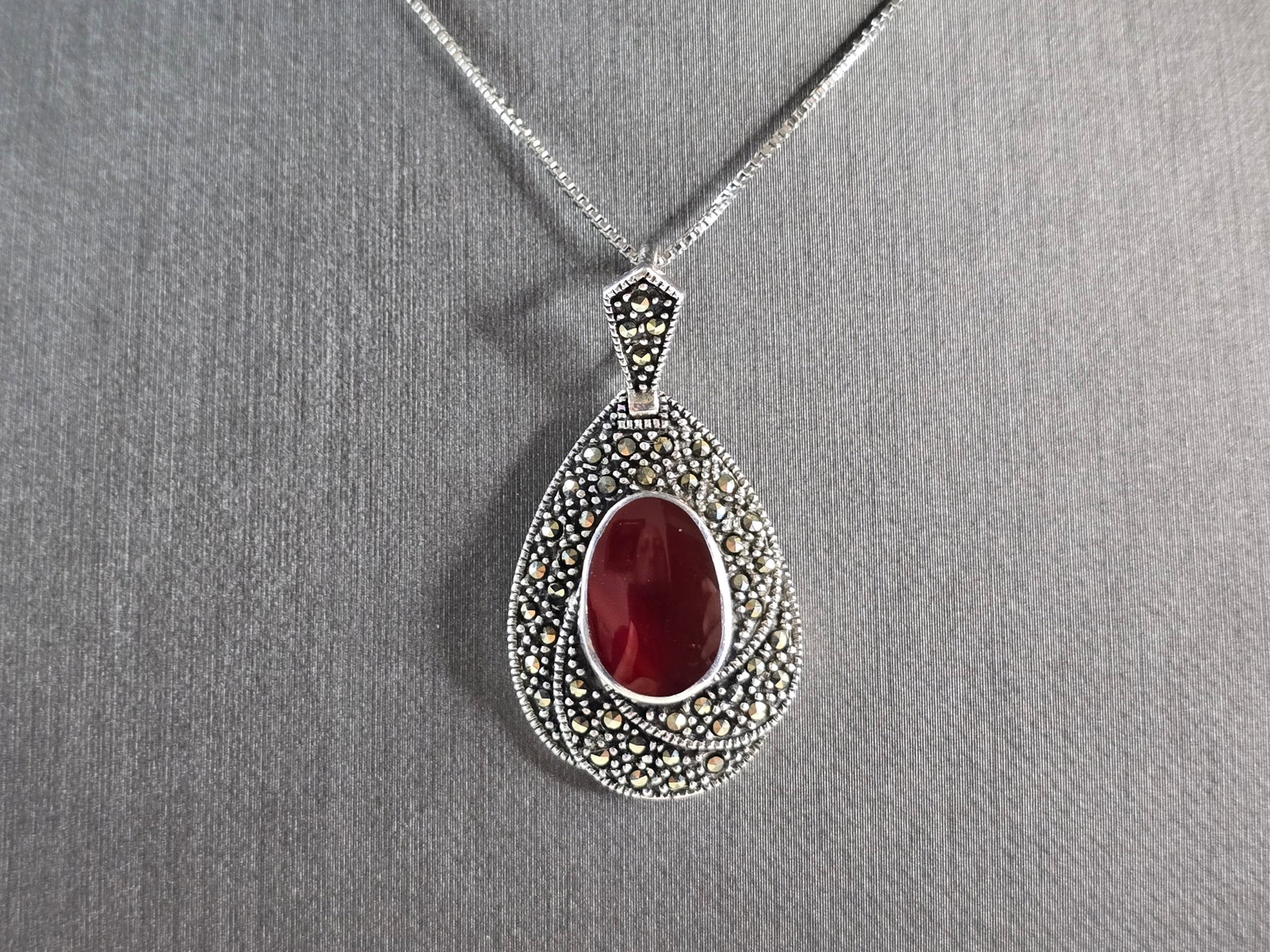 Womens Vintage Sterling Silver Victorian Style Pendant Necklace: A WOMENS VINTAGE ESTATE STERLING SILVER VICTORIAN STYLE PENDANT WITH NECKLACE. PENDANT WITH NECKLACE WEIGHS 9.6g. THE PENDANT MEASURES 1 1/2" LONG BY 3/4" WIDE. THE NECKLACE MEASURES 18 1/2" LONG. NOT