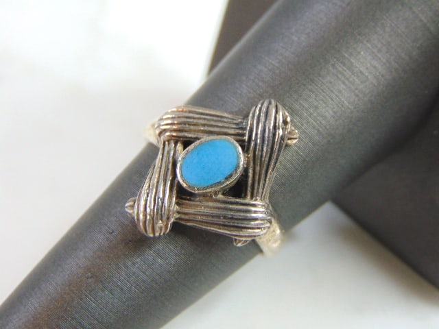 Womens Vintage Estate Sterling Silver Modernist Ring