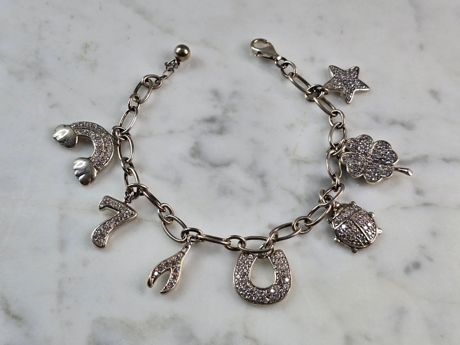 Womens Vintage Estate Sterling Silver Lucky Charm Bracelet (1 of 3)
