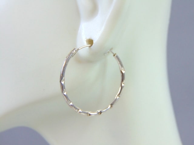 Womens Vintage Estate Sterling Silver Hoop Earrings (1 of 3)
