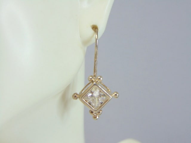 Womens Vintage Estate Sterling Silver CZ Earrings
