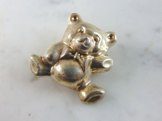 Womens Vintage Estate Sterling Silver Teddy Bear Brooch (1 of 3)