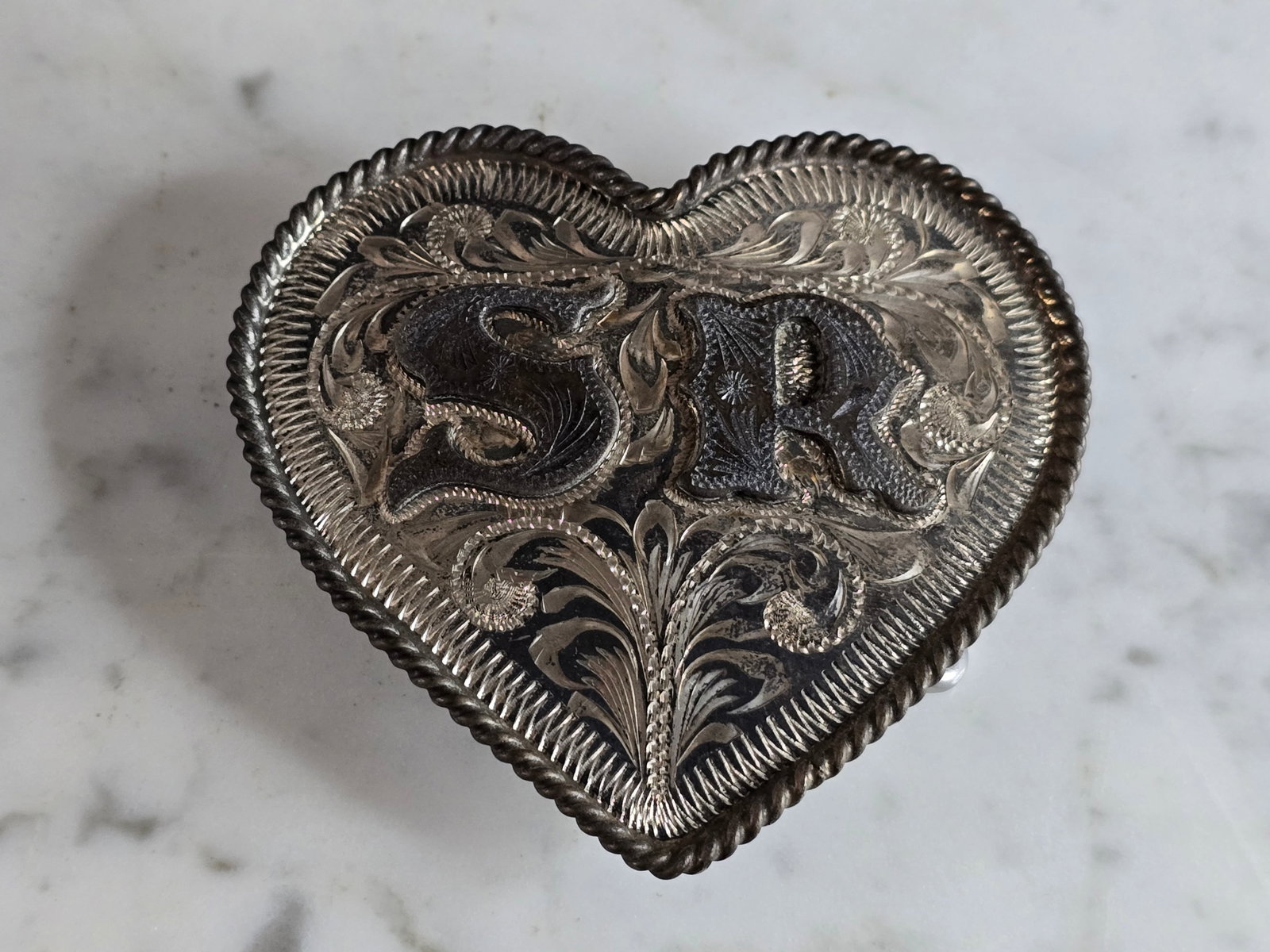 Vintage Estate Sterling Silver Southwestern Heart Belt Buckle (1 of 3)