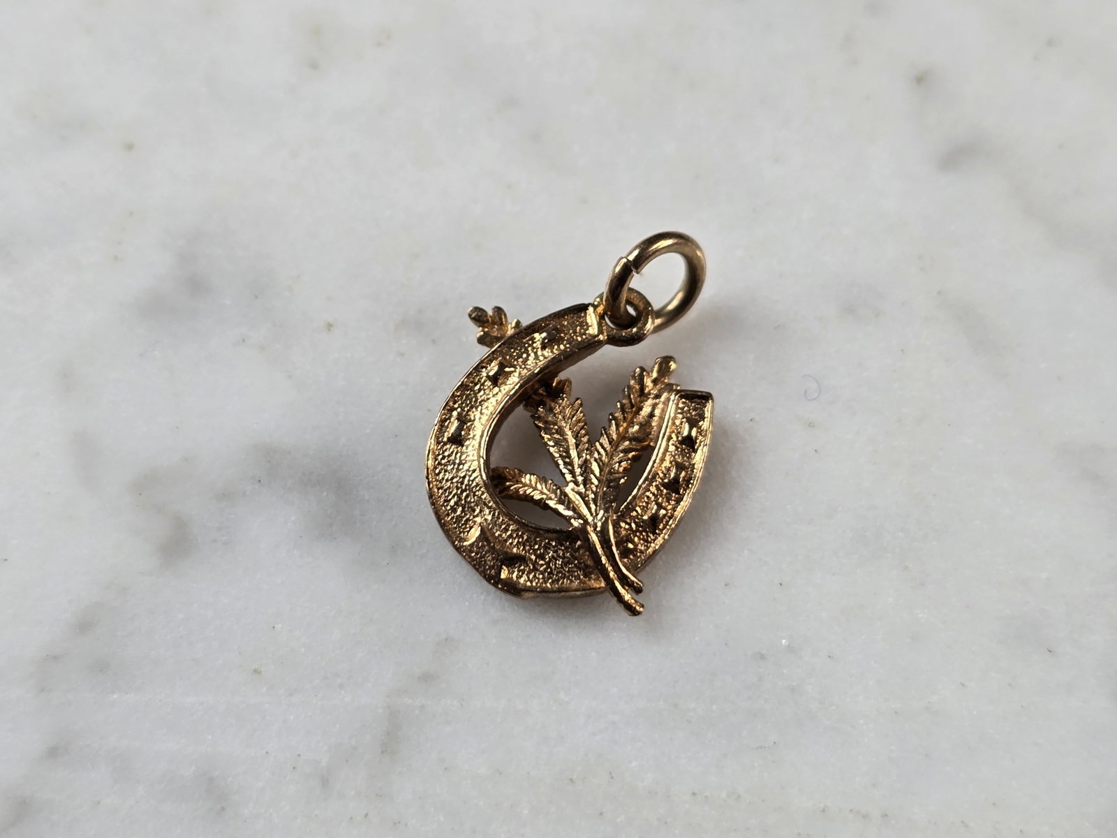 Womens Vintage 9k Gold Lucky Horseshoe Heather European Pendant (1 of 3)