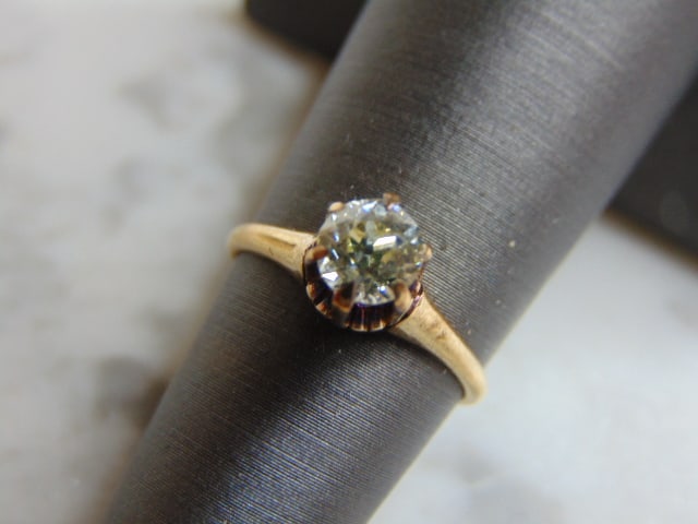 Womens Vintage Estate 14k Gold Diamond Engagement Ring: 14k Yellow Gold Diamond Engagement RingSIZE: 4.75WEIGHT: 1.7gDIAMOND: .65cts , VERY NICE SHIMMERCUT: ROUND BRILLIANTCOLOR: G-ICLARITY: I2DIAMOND SPECS ARE AN OPINION, NOT AN OFFICIAL GRADE. ANY QUESTI