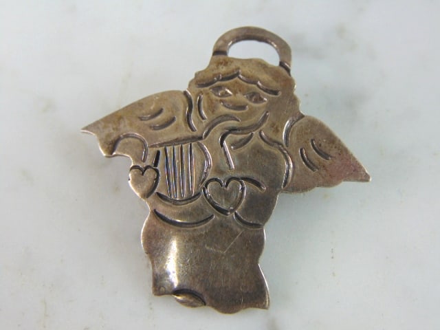 Womens Vintage Sterling Silver Cupid Brooch (1 of 2)