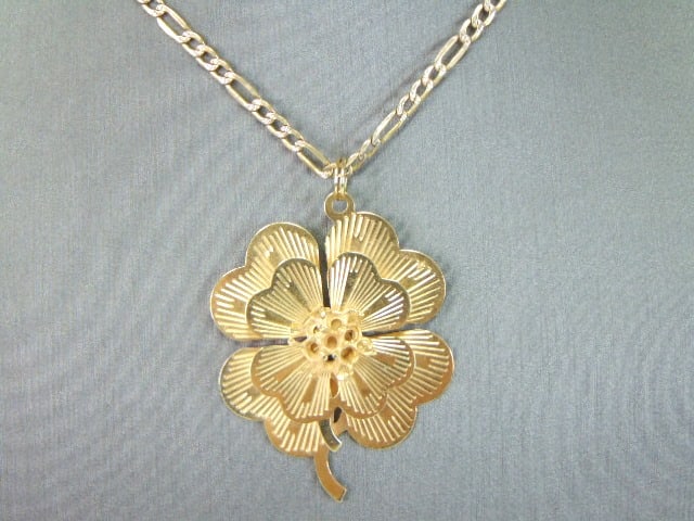 Womens Vintage Estate 14K Yellow Gold Clover Pendant Necklace (1 of 6)