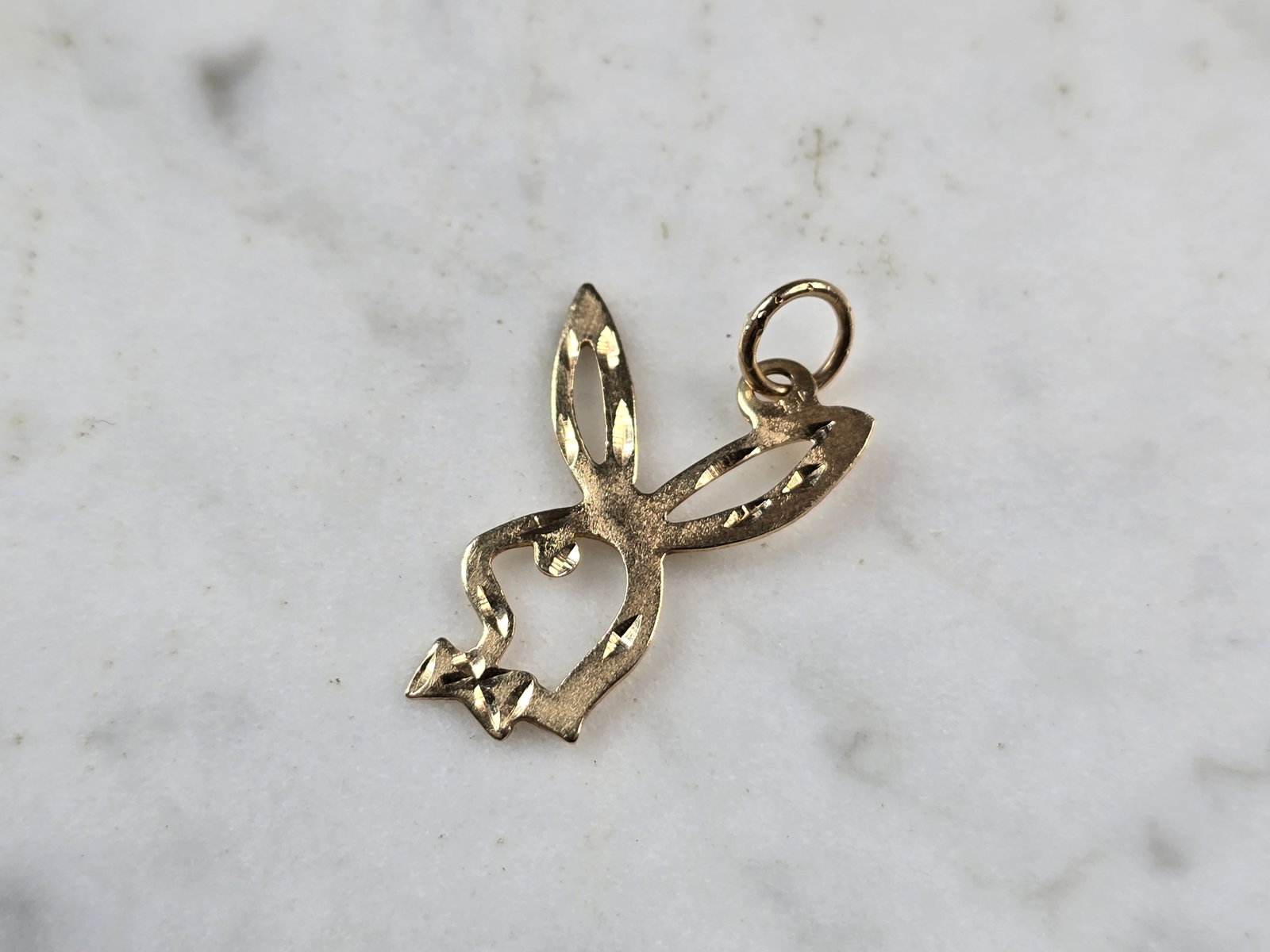 Womens Vintage Estate 14k Yellow Gold Playboy Bunny Pendant (1 of 3)