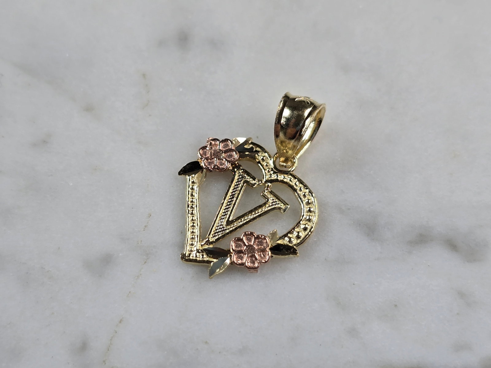 Womens 10K Yellow & Rose Gold Initial Letter " V " Heart Pendant (1 of 3)
