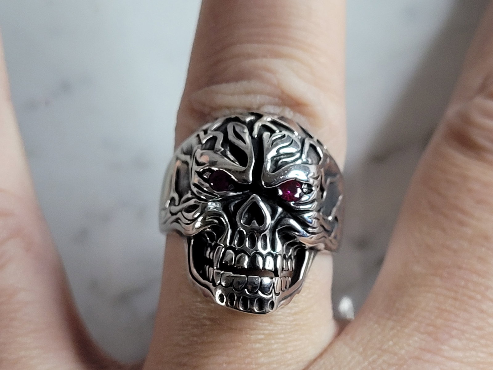 Mens Sterling Silver Ruby Eyed Skull Ring - 5