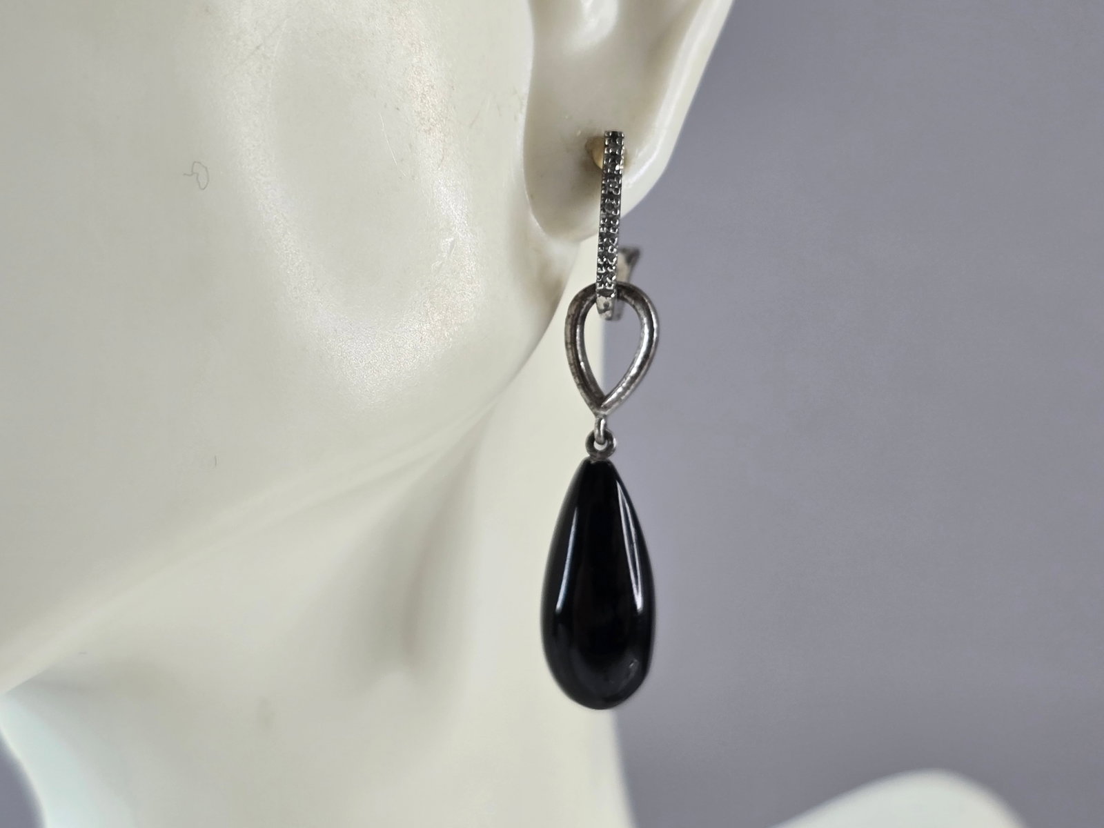 Womens Vintage Estate Sterling Silver Modernist Onyx ? Earrings (1 of 3)