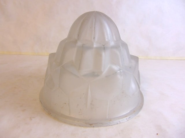 ANTIQUE FRENCH ART DECO FROSTED SHADE SIGNED DEGUE: AN ANTIQUE FRENCH ART DECO FROSTED SHADE THAT IS SIGNED DEGUE. THE SHADE MEASURES ABOUT 9 7/8" IN DIAMETER BY ABOUT 7 3/4" TALL. CONDITION IS GOOD FOR ITS AGE. DOES HAVE SOME BLEMISHES AND A COUPLE OF