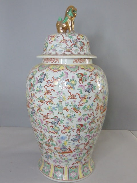 Beautiful Vintage Hand Painted Floral Chinese Porcelain 32" Temple Jar (1 of 10)