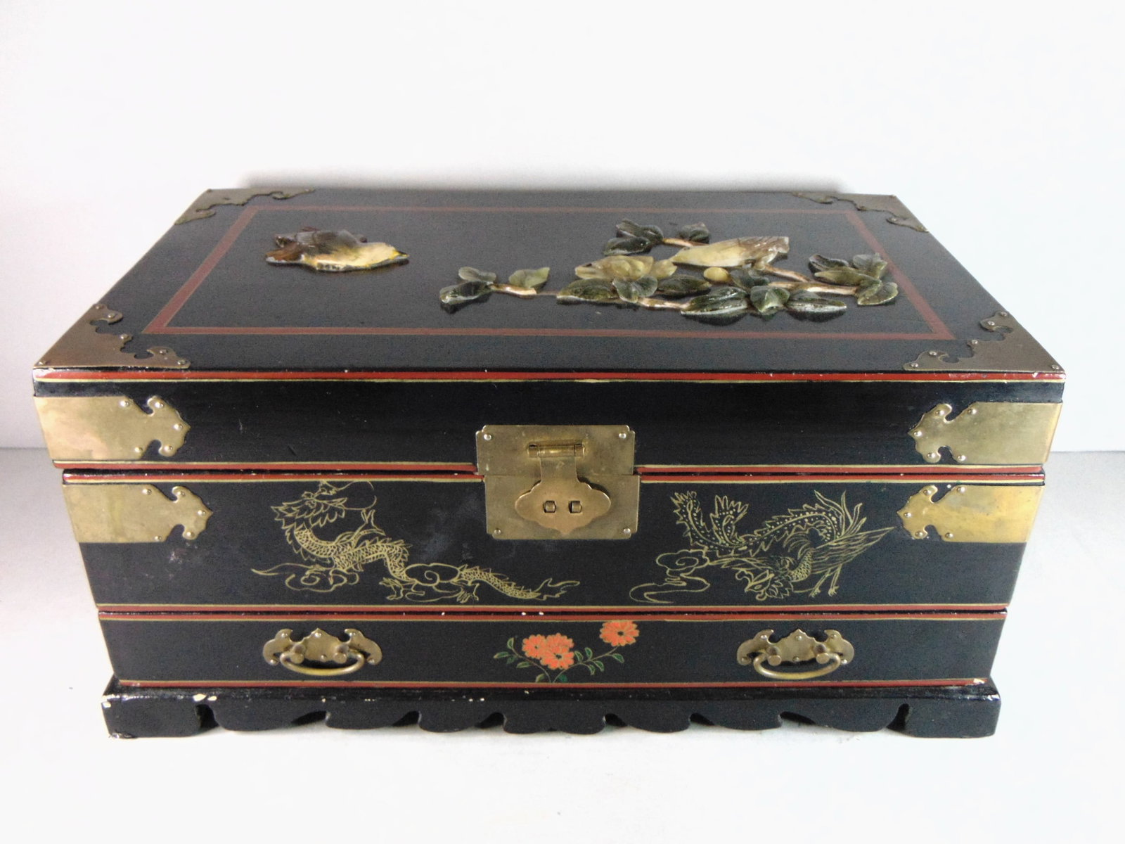 Vintage Chinese Decorative Carved Jade & Soap Stone Jewelry Box: AN AMAZING VINTAGE CHINESE DECORATIVE CARVED JADE & SOAP STONE JEWELRY BOX THAT MEASURES ABOUT 15 3/4" LONG BY ABOUT 9 1/4" WIDE BY 7 1/2" TALL . THE BOX HAS CHIPS AND SOME BLEMISHES, AND A REPAIR ON 
