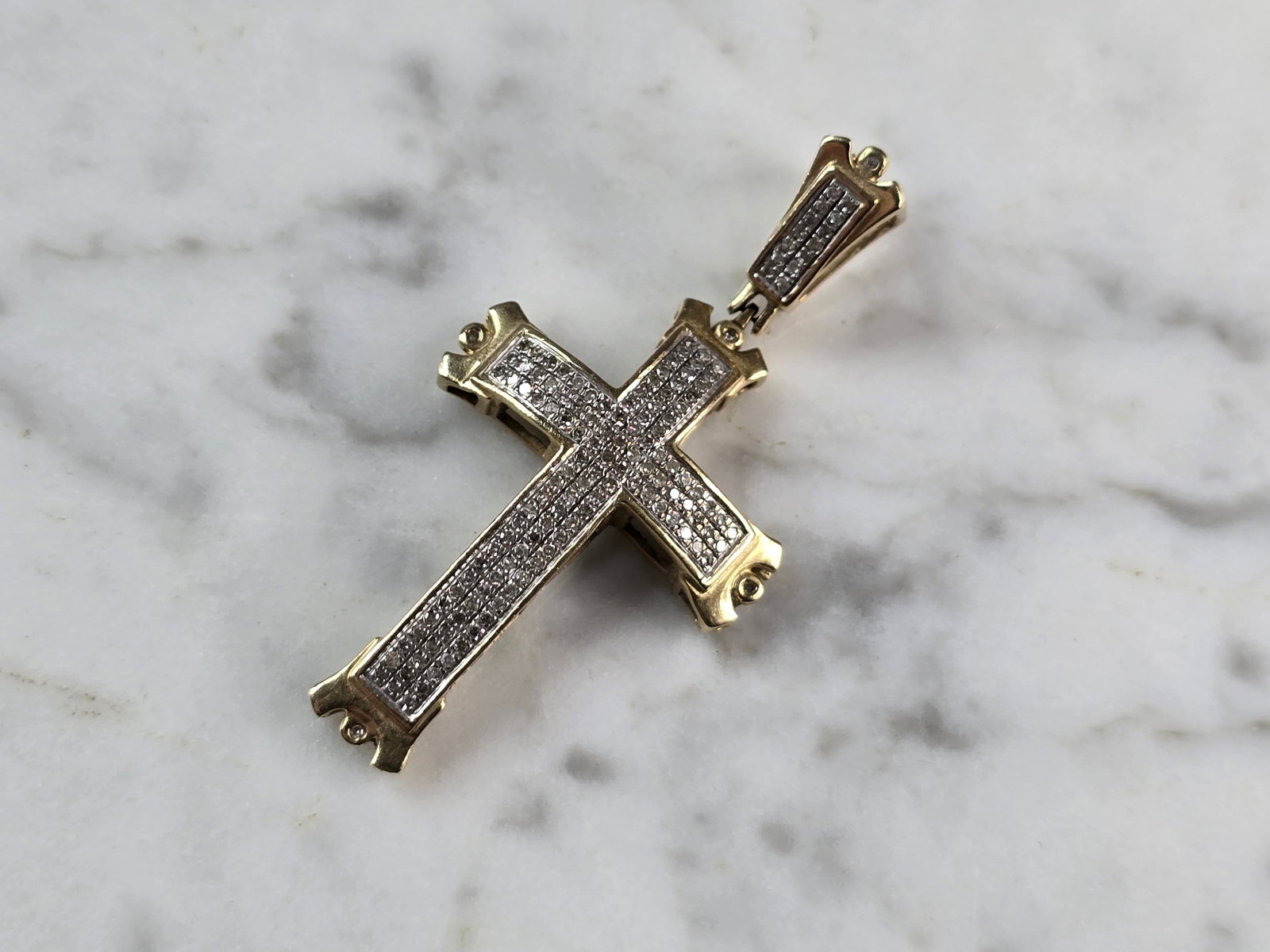 Vintage Estate 10k Gold Diamond Religious Crucifix Cross Pendant (1 of 3)