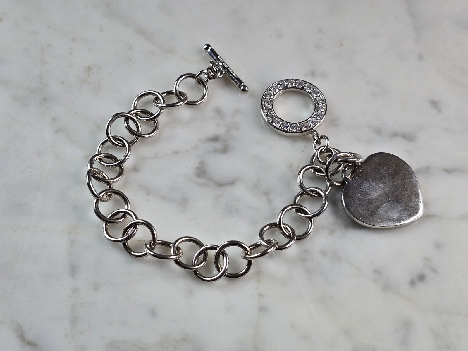 Womens Vintage Estate Sterling Silver Heart Charm Bracelet (1 of 3)