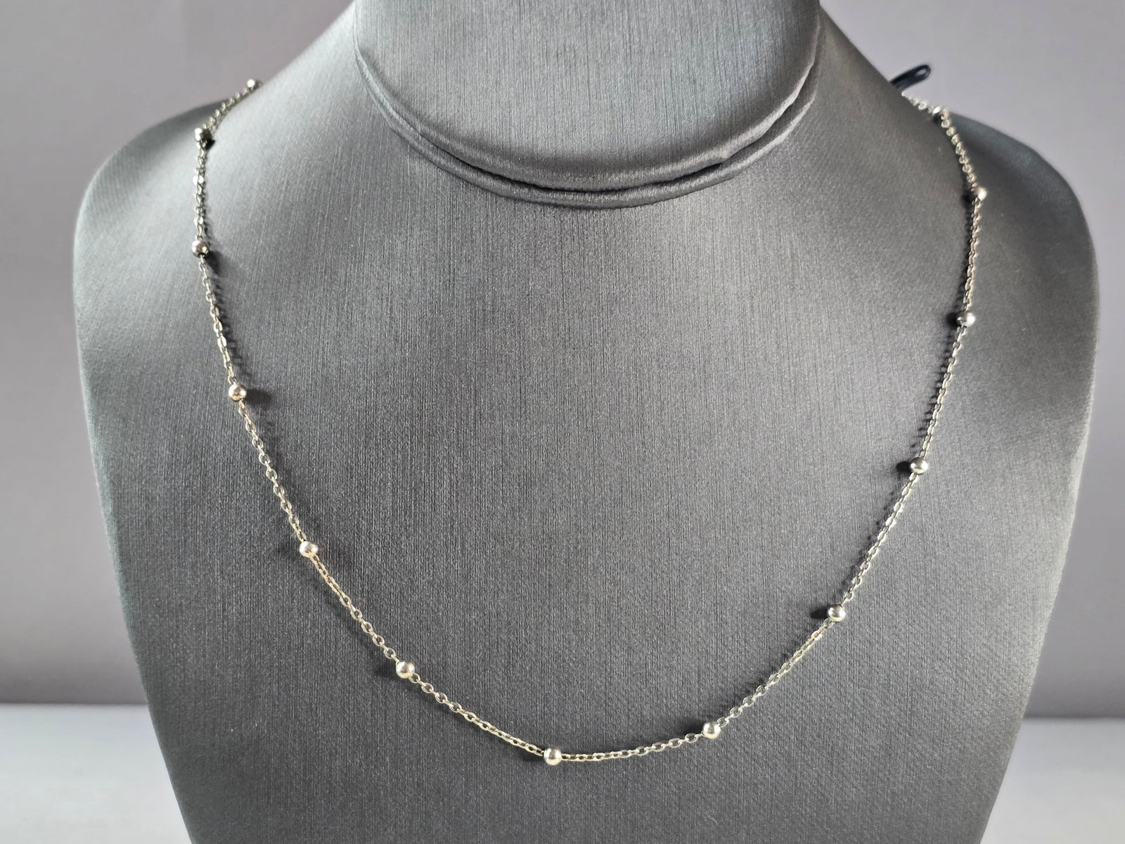 Womens Vintage Estate Sterling Silver Modernist Beaded Necklace (1 of 3)